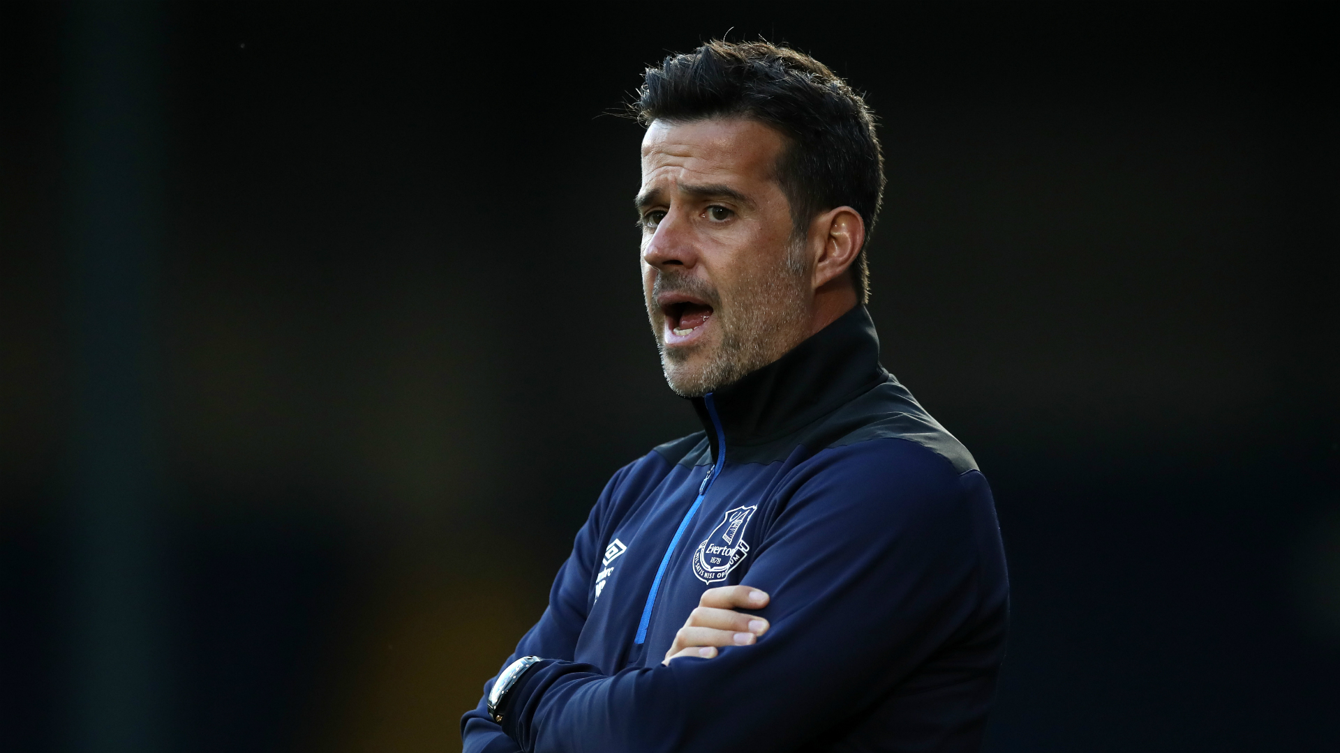 场上的发挥 场上的发挥